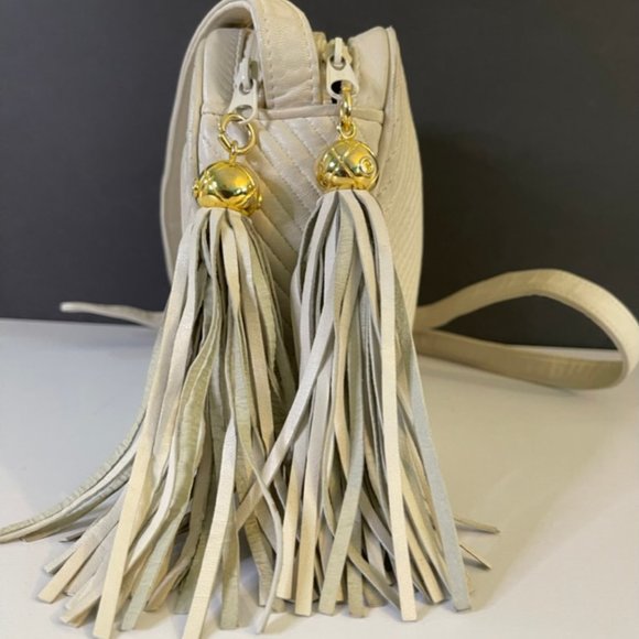 Vintage J Tiras Crossbody/Shoulder Ivory Bag Multi-Compartments, Tassels - Picture 6 of 12